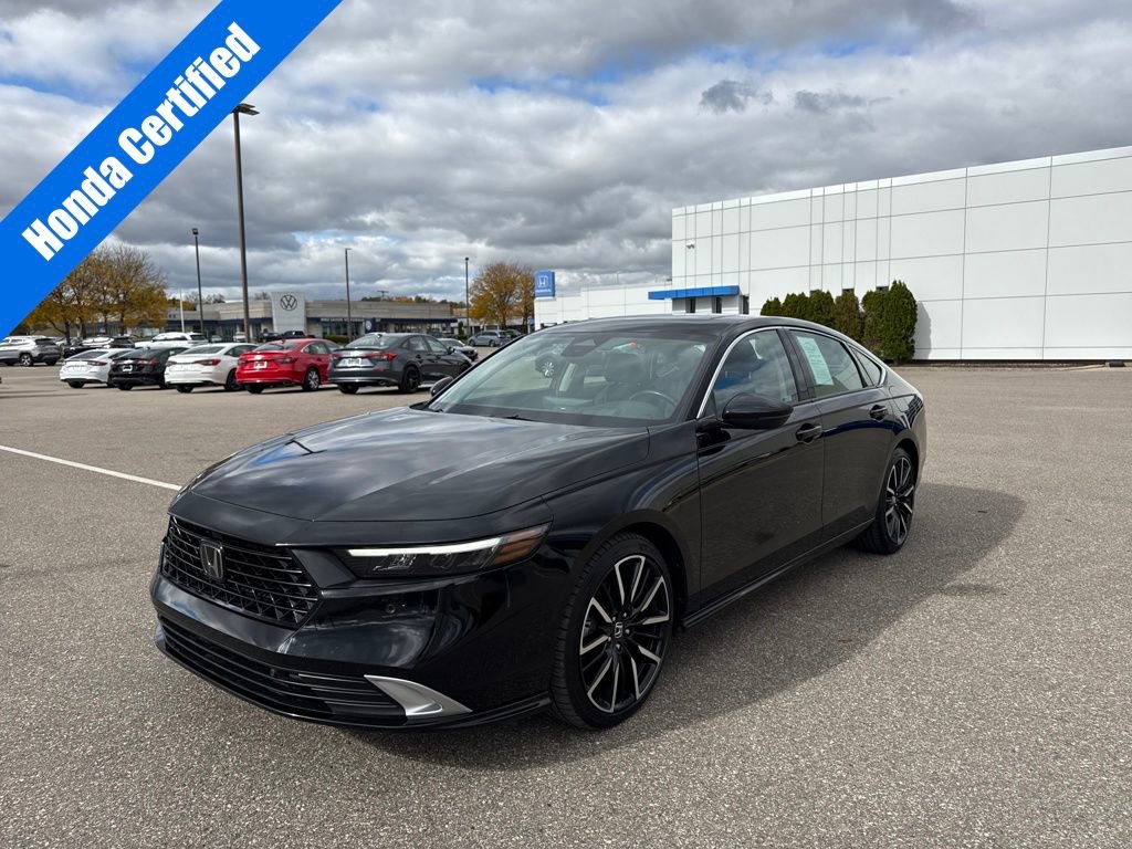 Certified 2023 Honda Accord Touring image 4