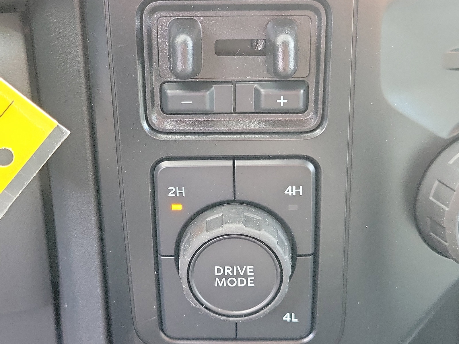 New 2024 Ford F550 4x4 Regular Cab Super Duty image 17