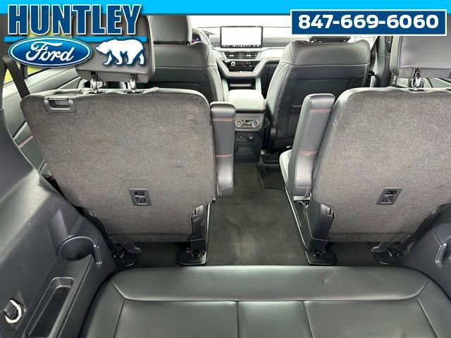 Used 2025 Ford Explorer ST image 13