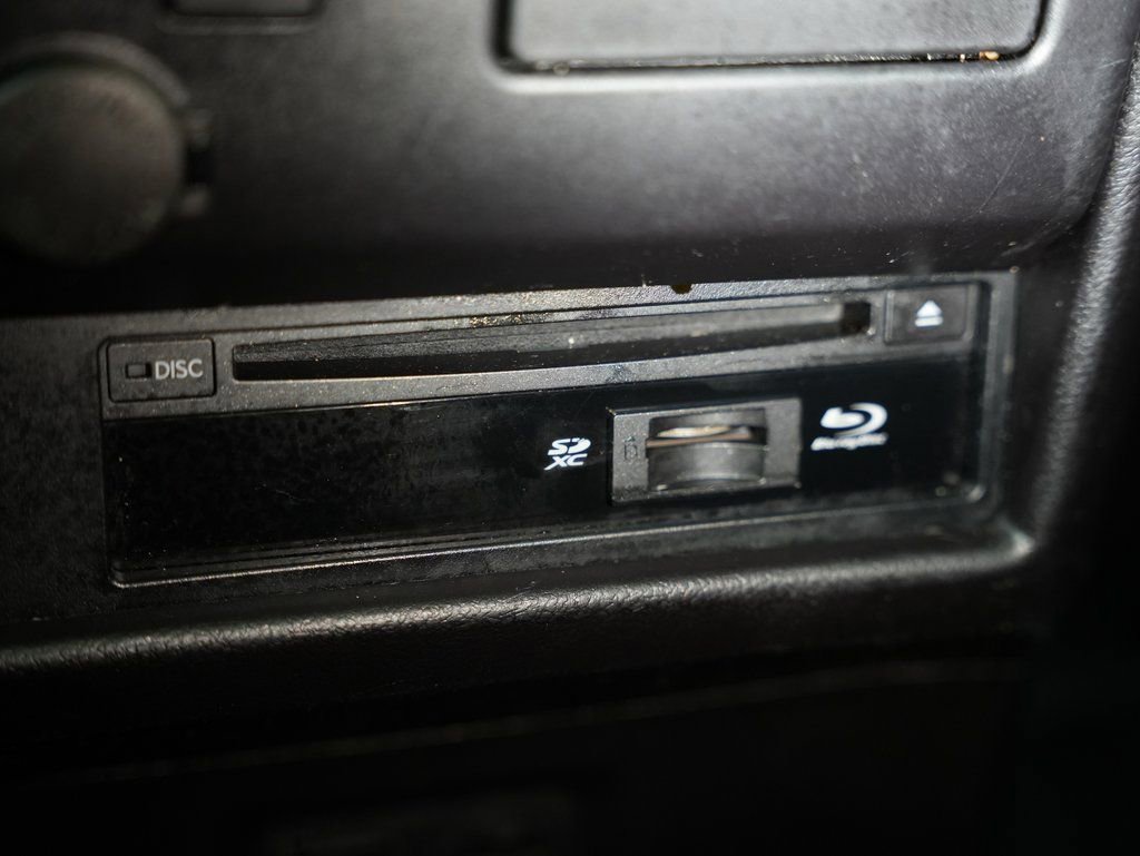 Used 2019 Toyota Sienna Limited Premium image 31