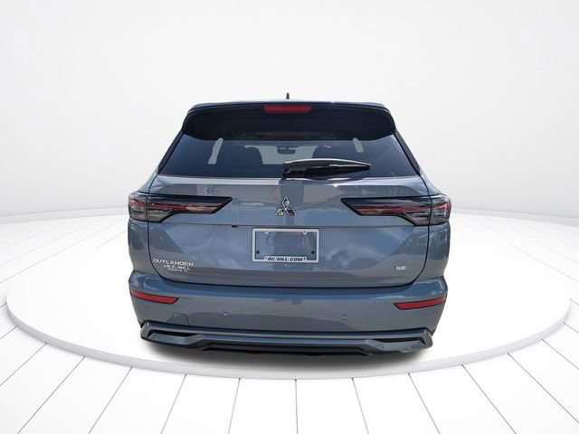 New 2026 Mitsubishi Outlander SE image 5