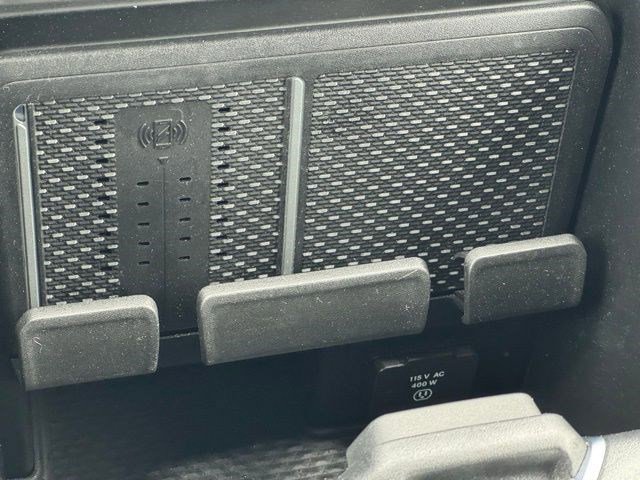 Used 2025 RAM 1500 Laramie w/ Sport Appearance Package image 25