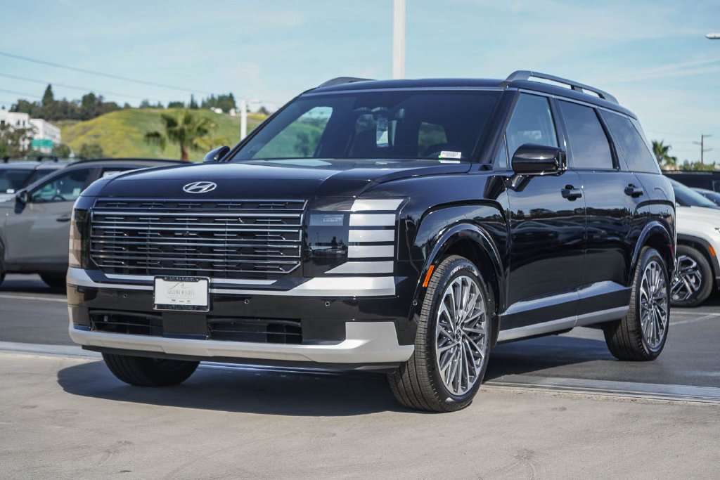 New 2026 Hyundai Palisade Calligraphy AWD/4WD image 3