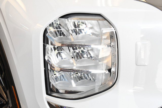 New 2026 Mitsubishi Outlander SEL AWD/4WD image 7