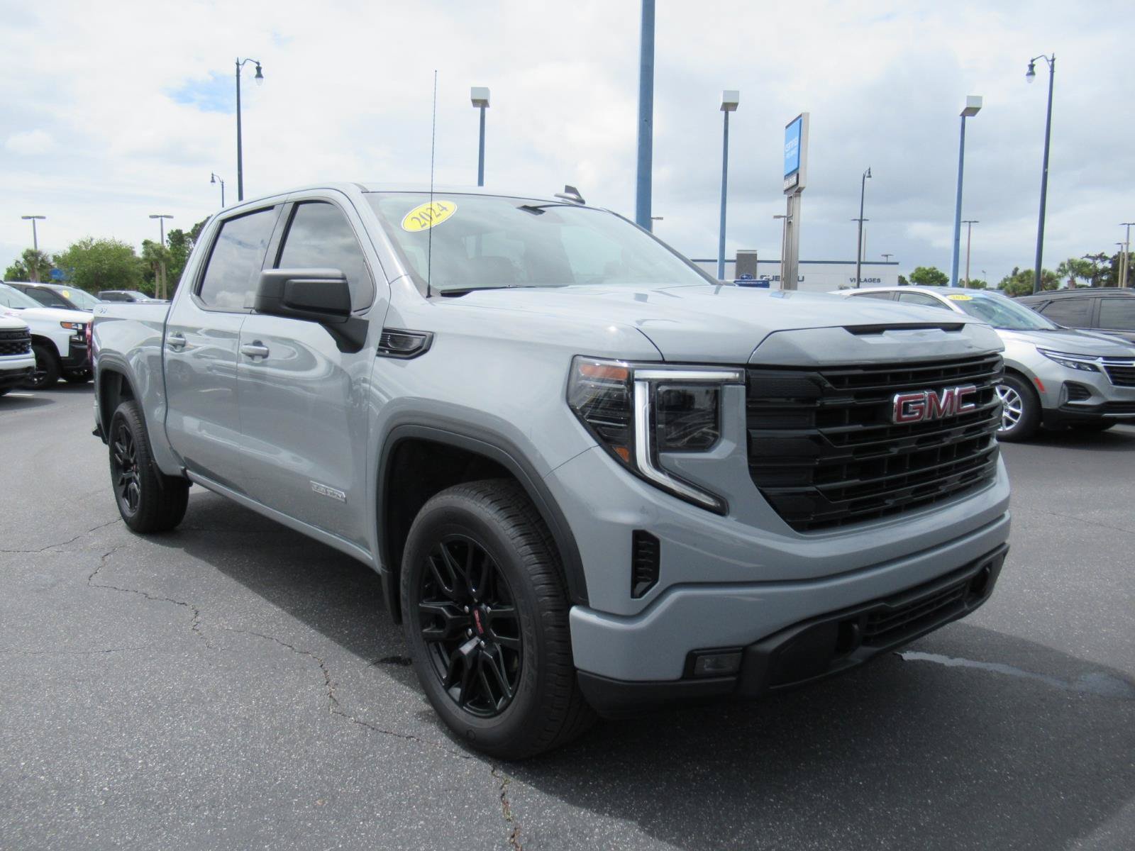 Certified 2024 GMC Sierra 1500 Elevation AWD/4WD image 3