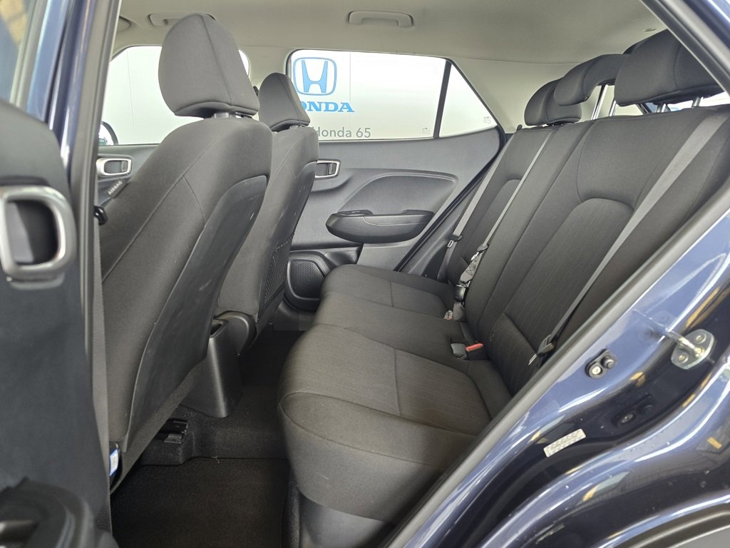 Used 2024 Hyundai Venue SE image 12