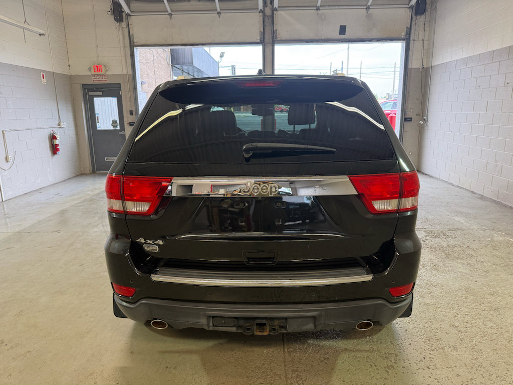 Used 2012 Jeep Grand Cherokee Overland AWD/4WD image 7