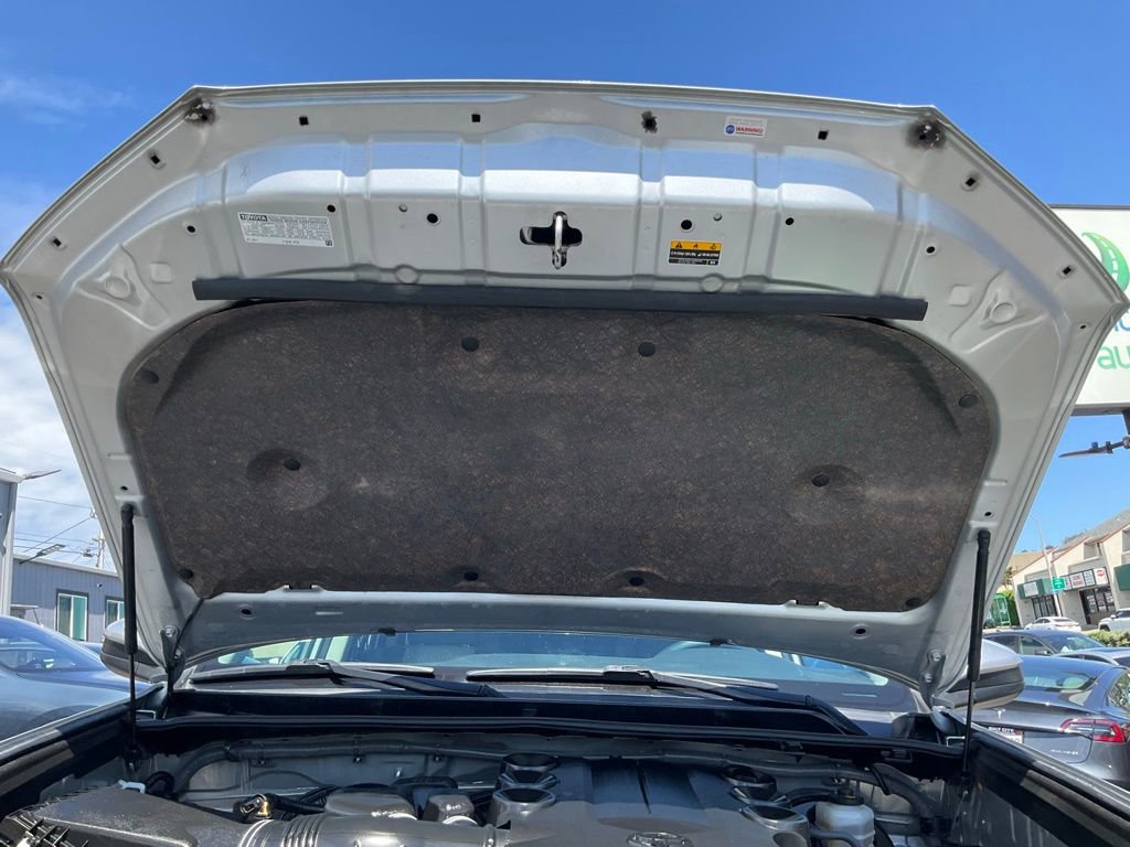 Used 2021 Toyota 4Runner SR5 RWD image 12