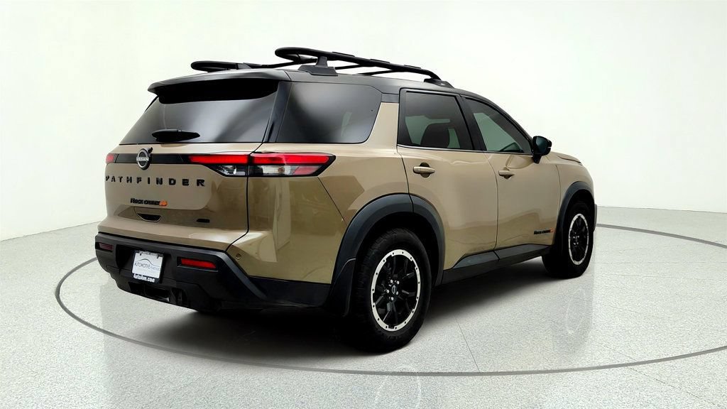 Used 2024 Nissan Pathfinder Rock Creek AWD/4WD image 5