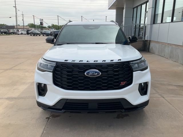 Used 2025 Ford Explorer ST AWD/4WD image 42