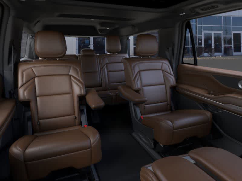 New 2025 Lincoln Navigator L Reserve AWD/4WD image 11