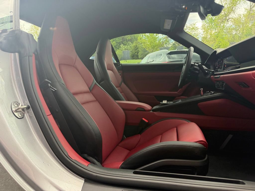 Certified 2026 Porsche 911 Carrera 4 GTS AWD/4WD image 22