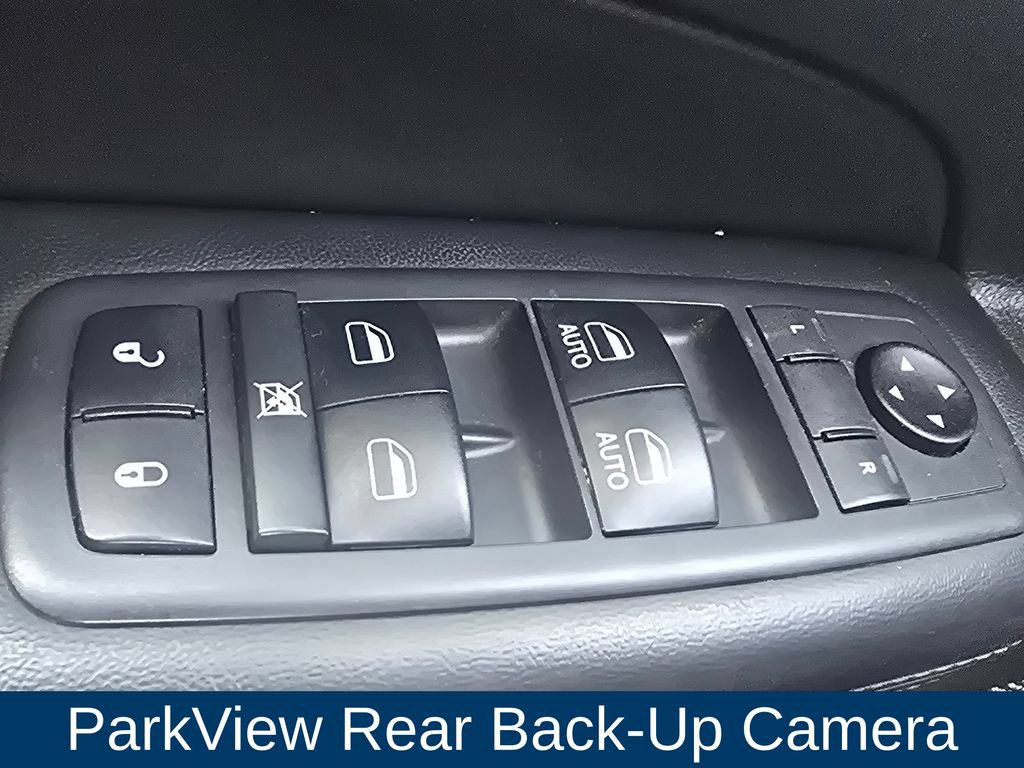 Used 2018 Jeep Grand Cherokee Limited AWD/4WD image 23