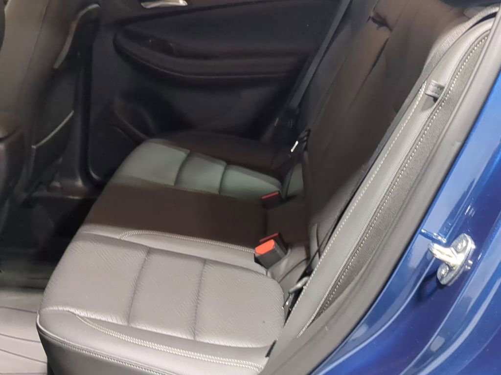 Used 2023 Buick Encore GX Select FWD image 19