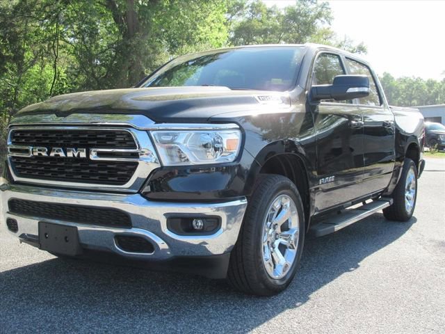 Used 2022 RAM 1500 Big Horn AWD/4WD image 3