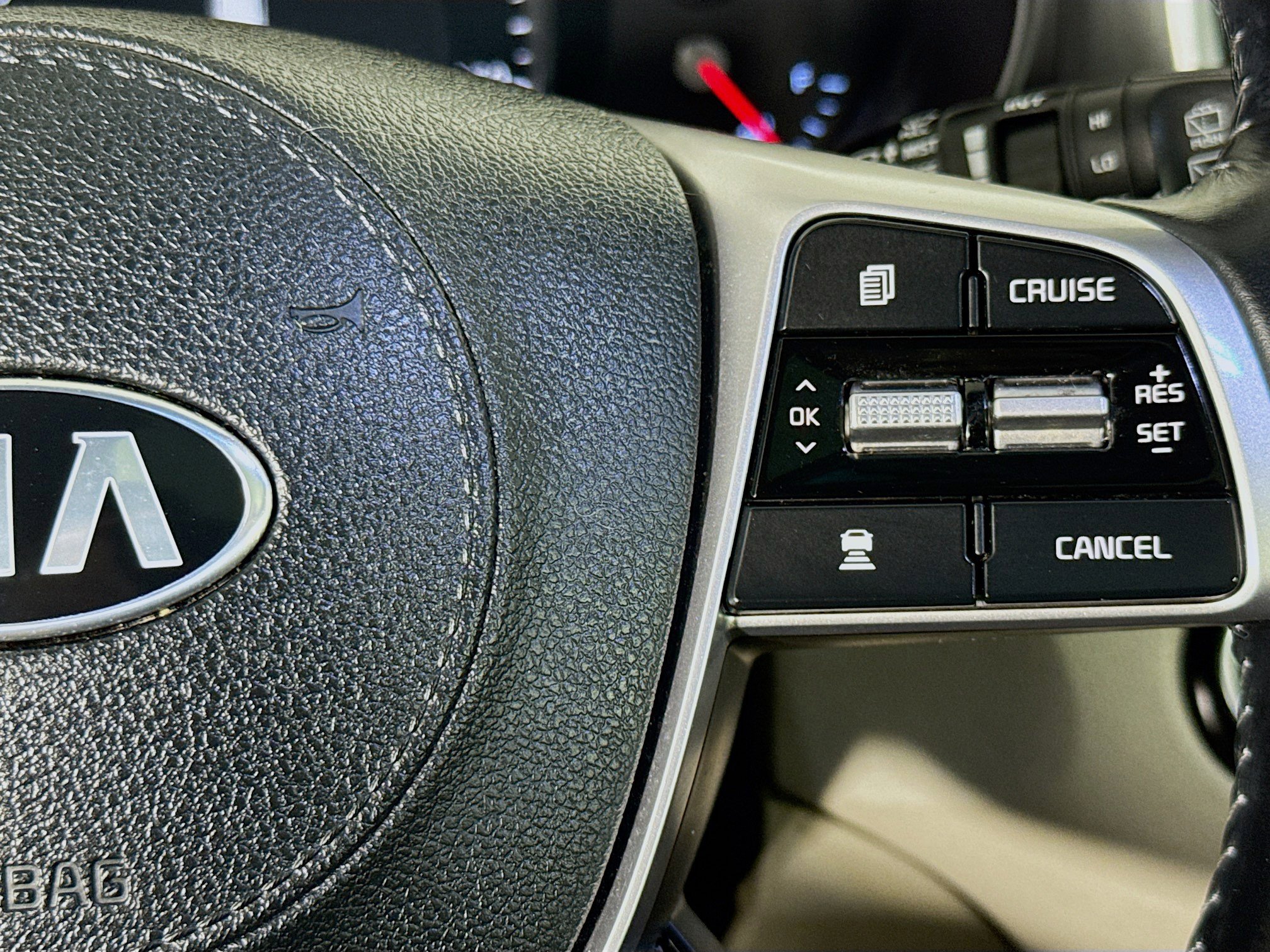 Used 2020 Kia Sorento EX FWD image 14