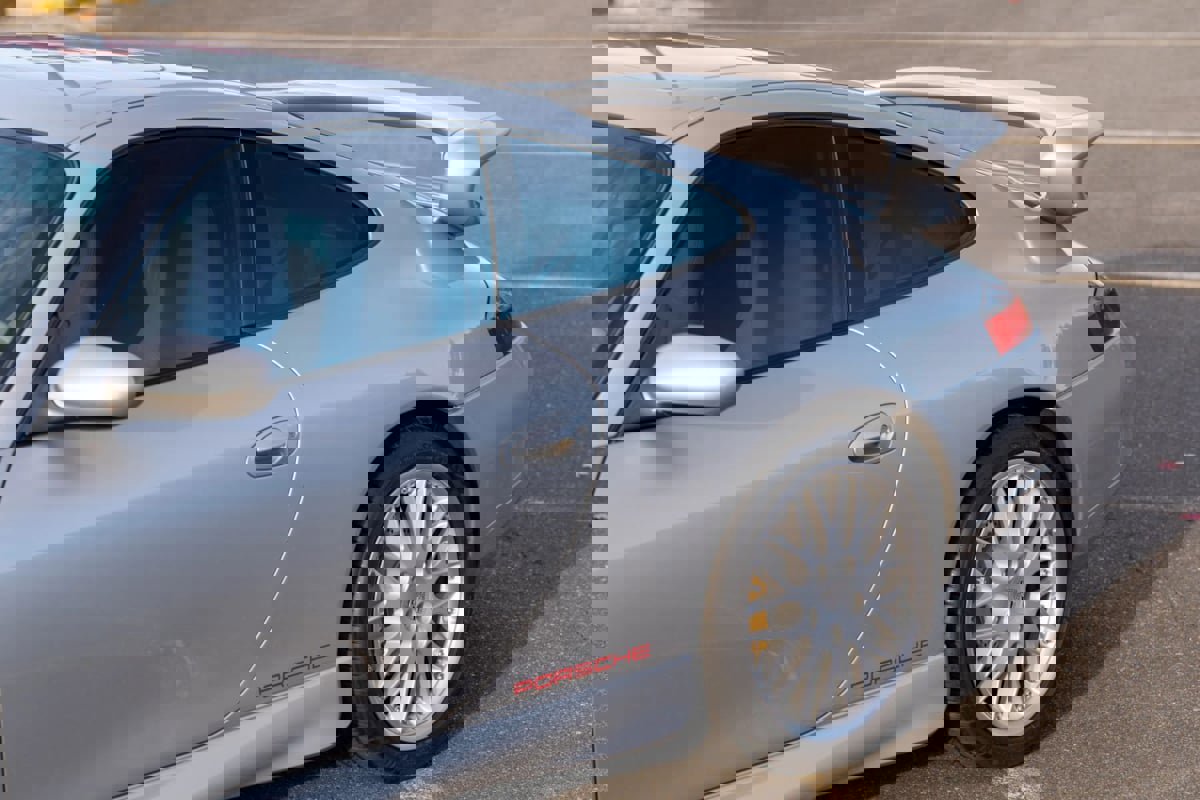 Used 1999 Porsche 911 GT3 RS image 57