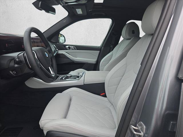 Used 2026 BMW X5 sDrive40i RWD image 21