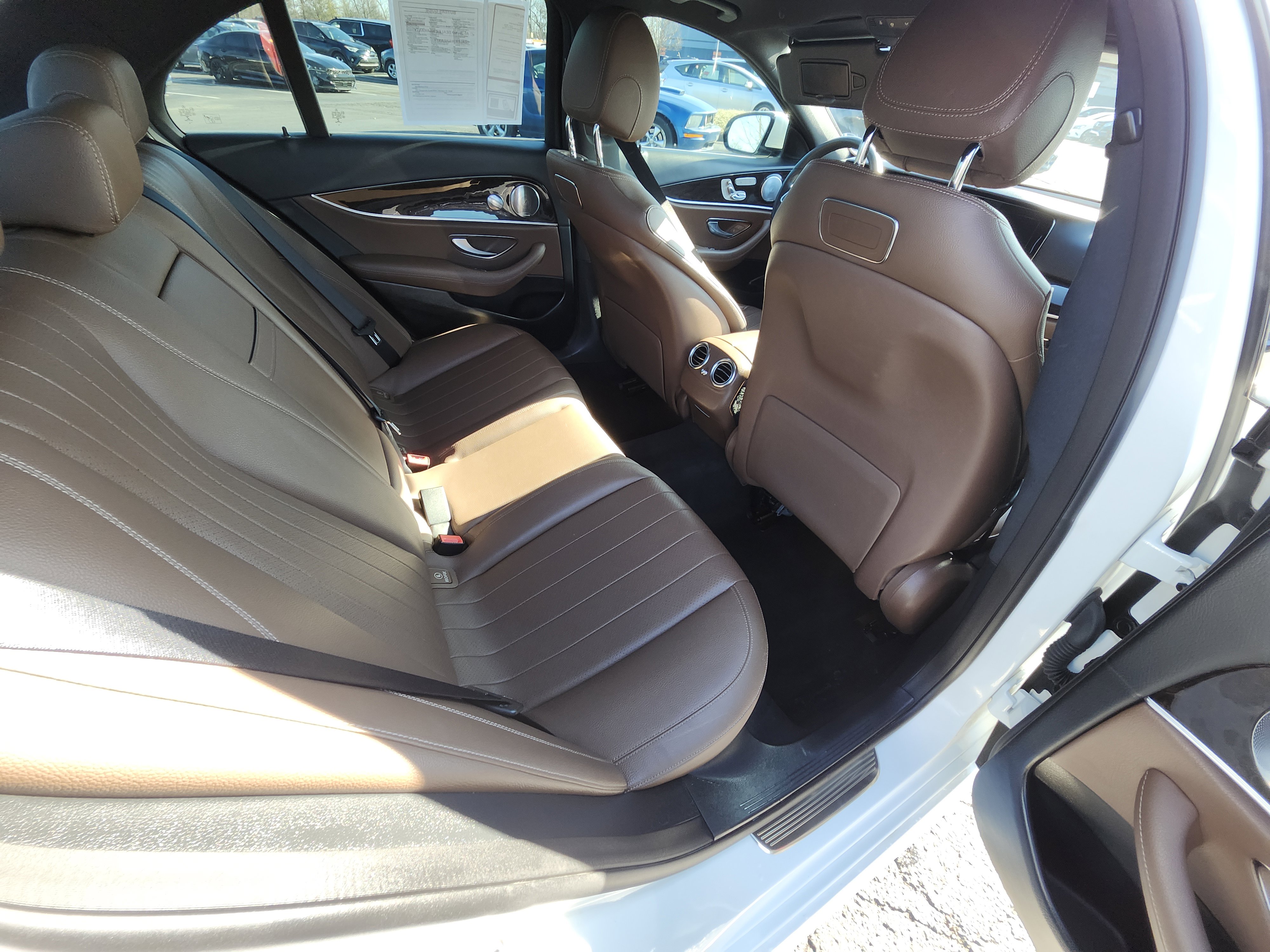 Used 2019 Mercedes-Benz E 300 image 22