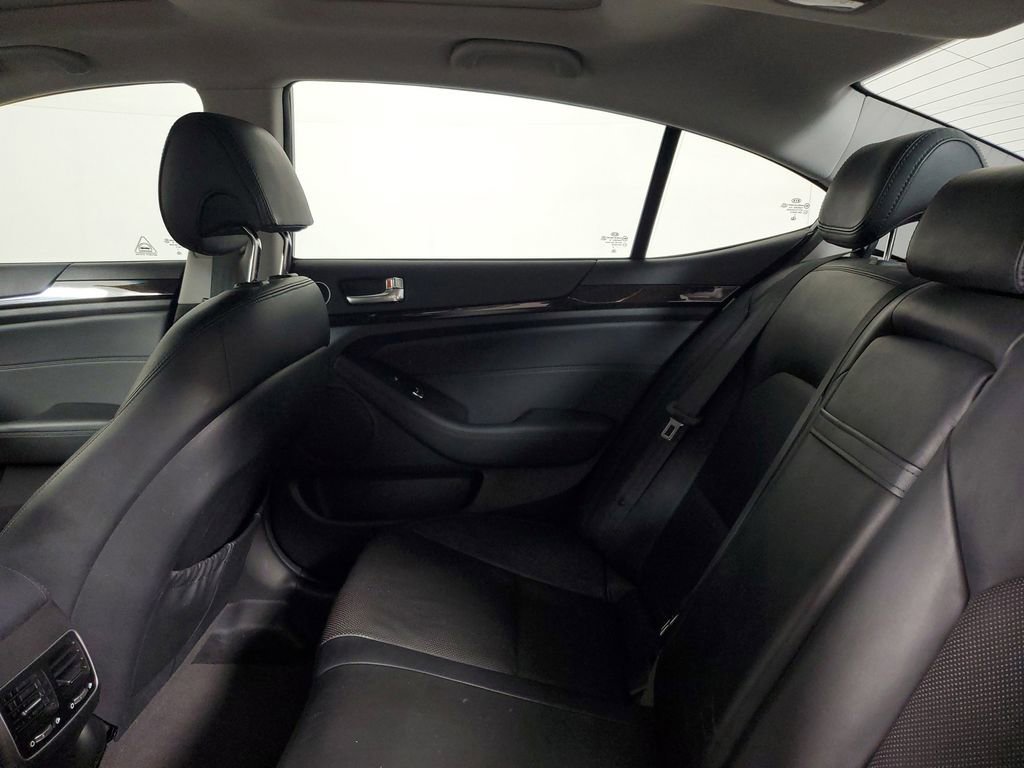 Used 2014 Kia Cadenza Premium w/ Luxury Package FWD image 10