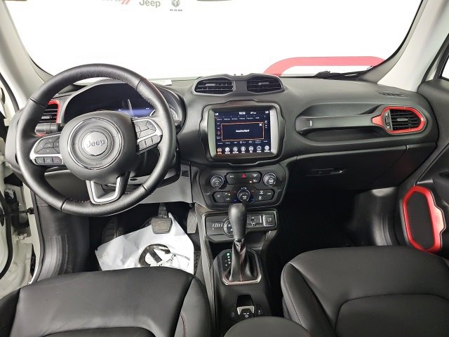 Certified 2023 Jeep Renegade Trailhawk w/ Trailhawk Elite Group image 12