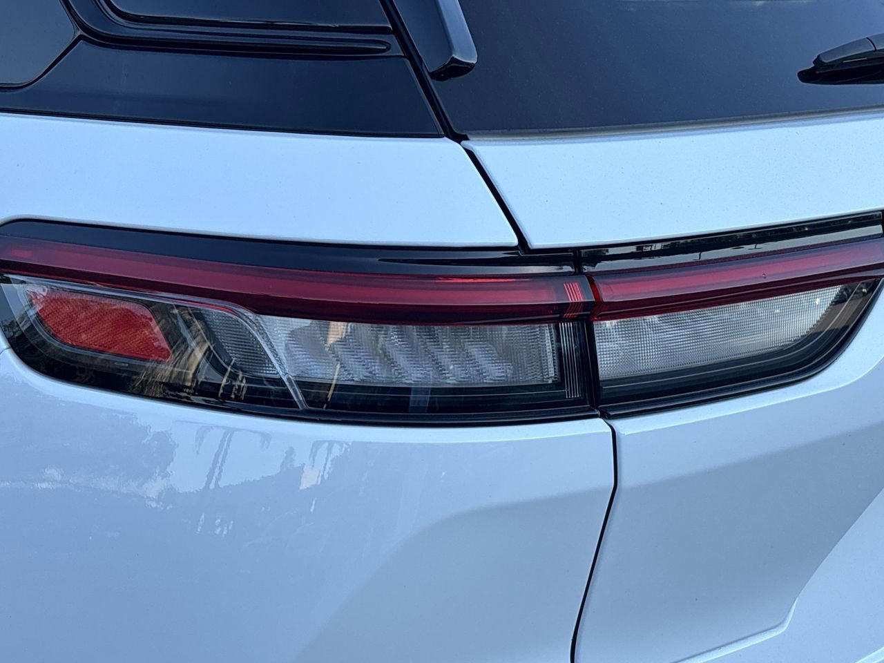 Used 2025 Jeep Grand Cherokee Summit image 7