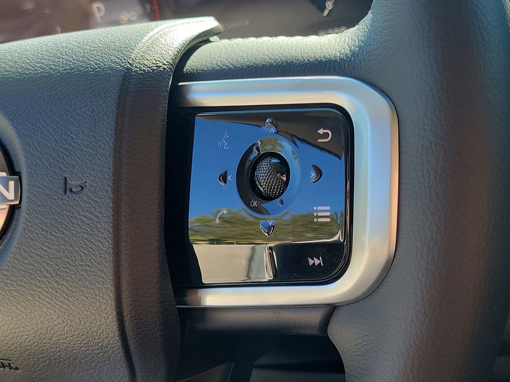 New 2026 Nissan Armada SV image 28