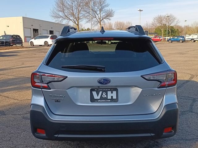 Used 2025 Subaru Outback Premium AWD/4WD image 25