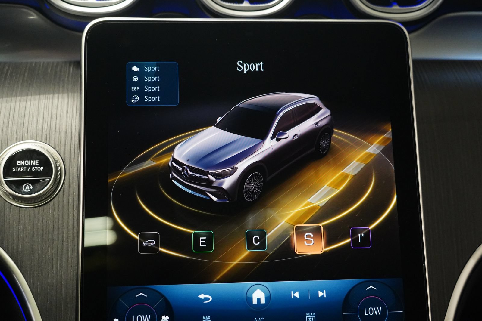 New 2026 Mercedes-Benz GLC 300 4MATIC image 26