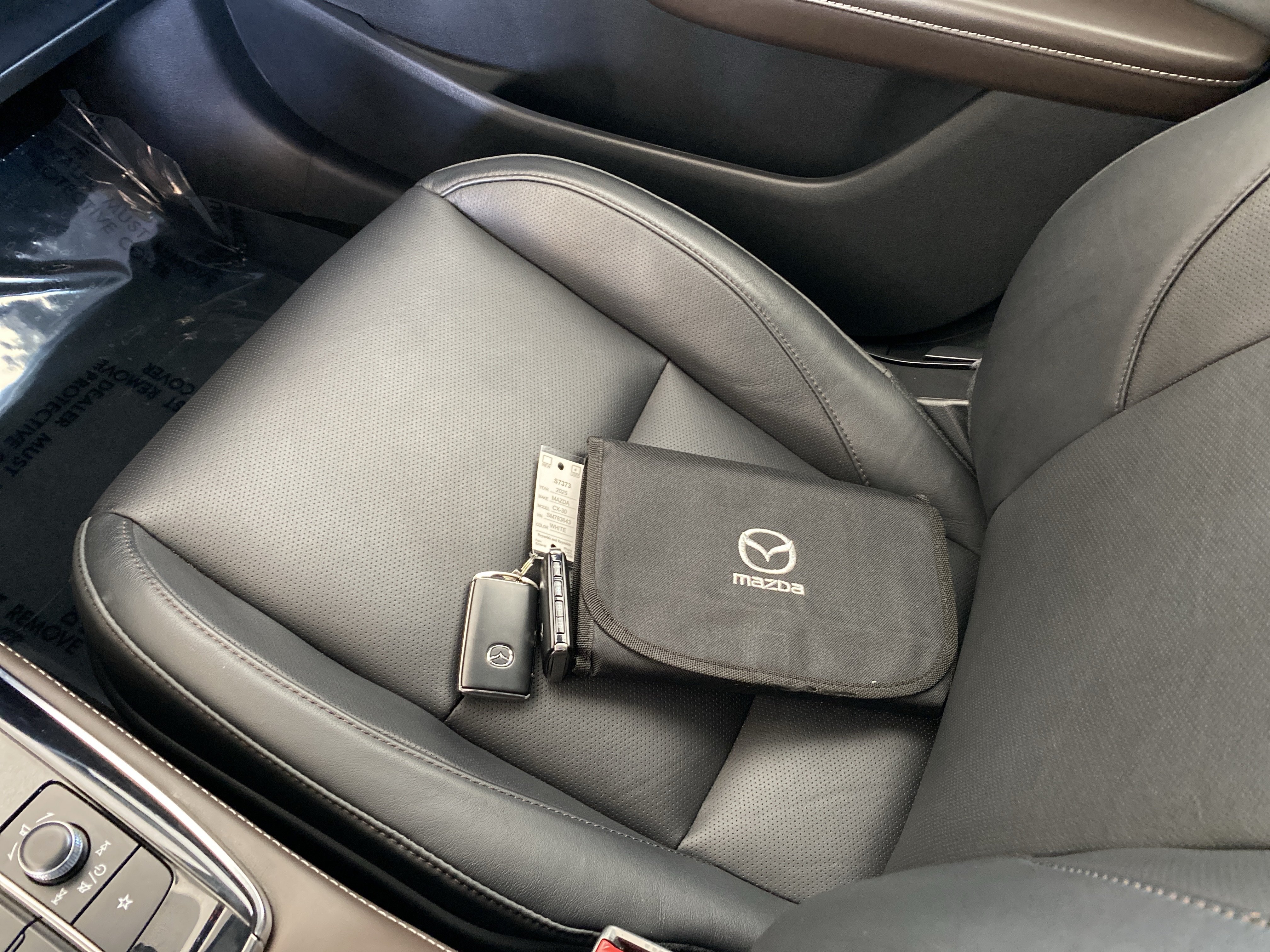 Certified 2025 MAZDA CX-30 AWD 2.5 S w/ Premium Package image 9