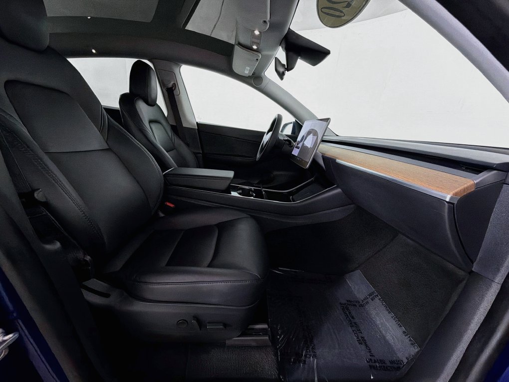 Used 2020 Tesla Model Y Long Range AWD/4WD image 23