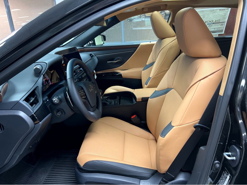 New 2025 Lexus ES 350 w/ Premium Package image 9
