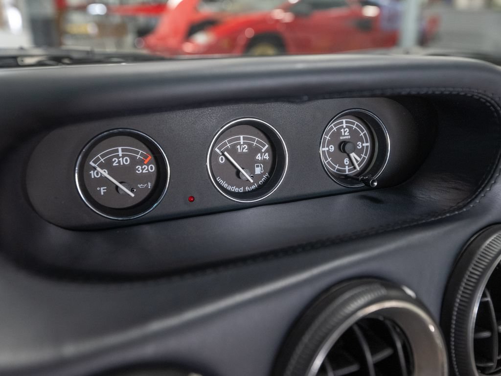 Used 1999 Ferrari 550 Maranello Coupe RWD image 26