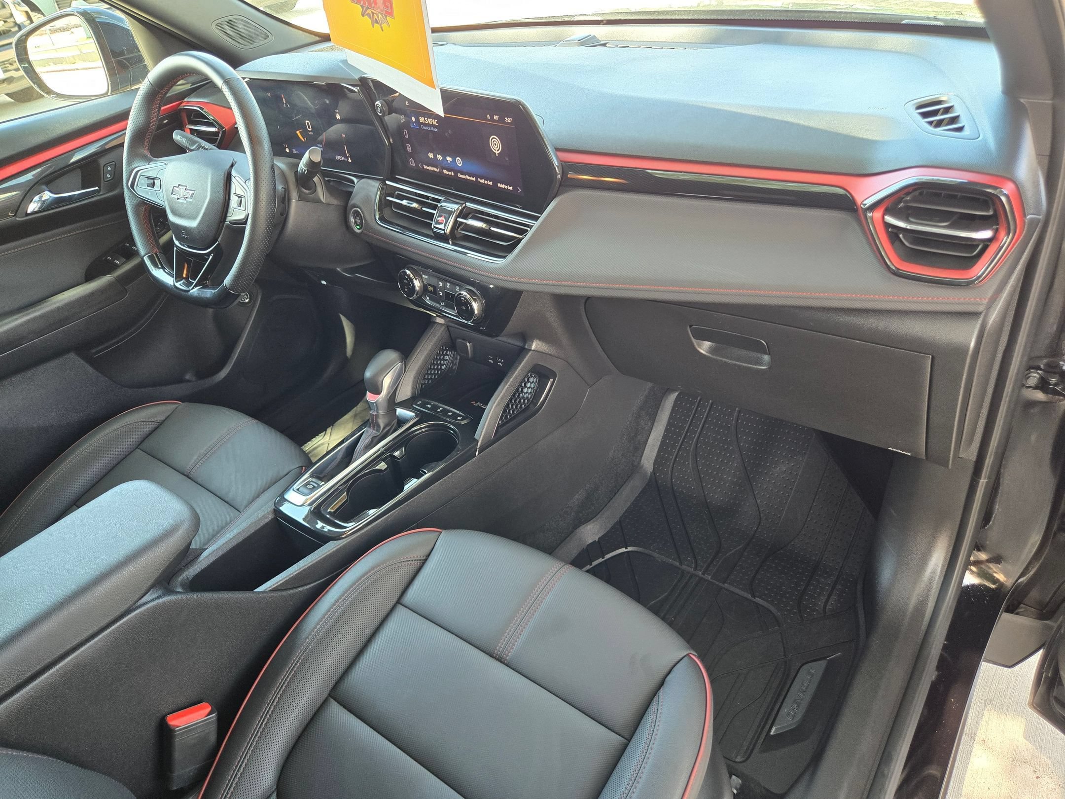 Certified 2025 Chevrolet TrailBlazer RS w/ Convenience Package FWD image 24