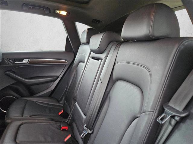 Used 2016 Audi Q5 3.0T Premium Plus image 24