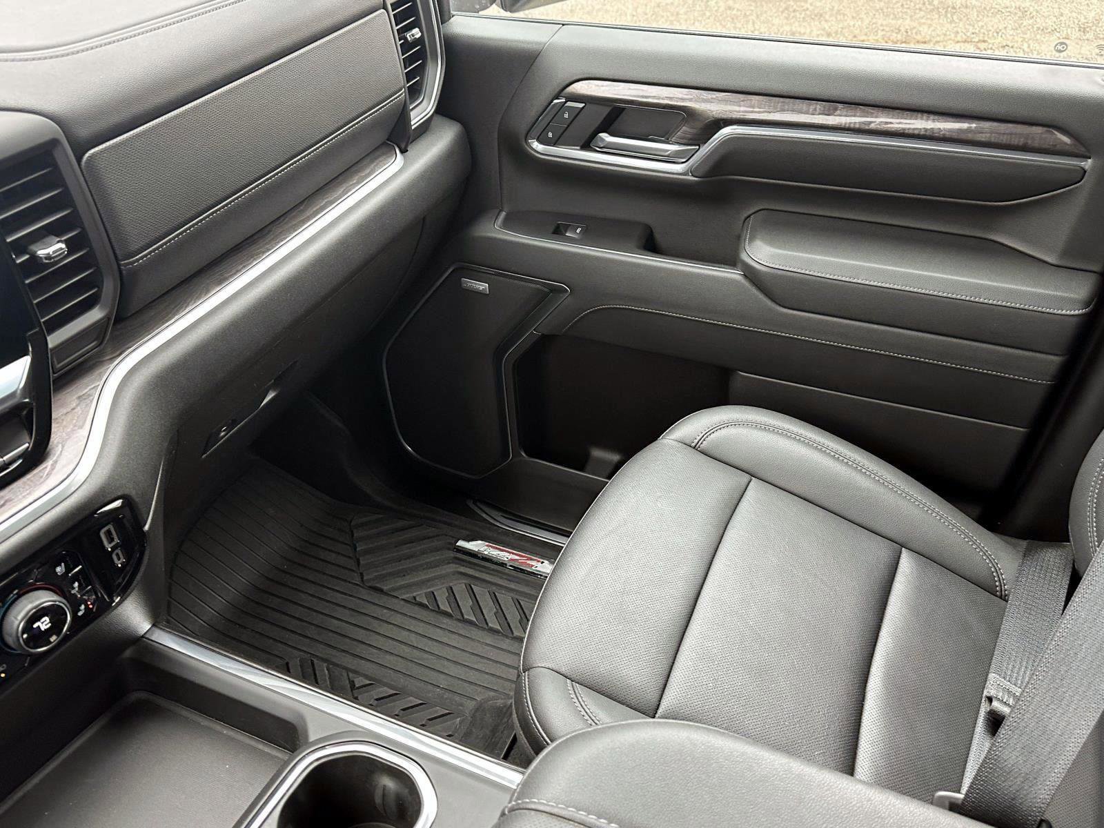 Certified 2024 Chevrolet Silverado 2500 LTZ w/ LTZ Plus Package image 32