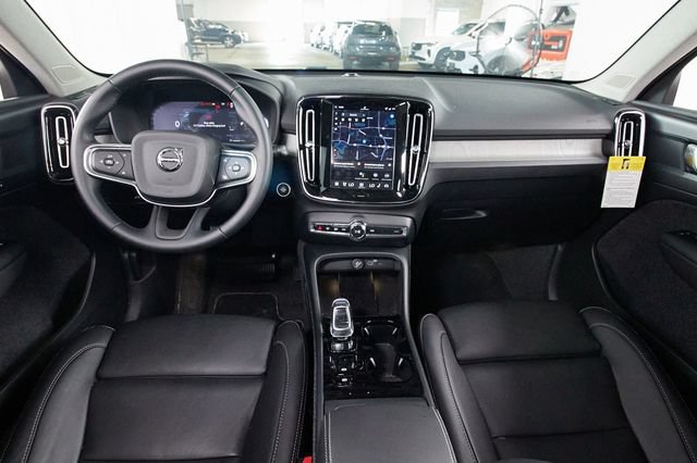 Certified 2026 Volvo XC40 B5 Plus w/ Protection Package Premier AWD/4WD image 6