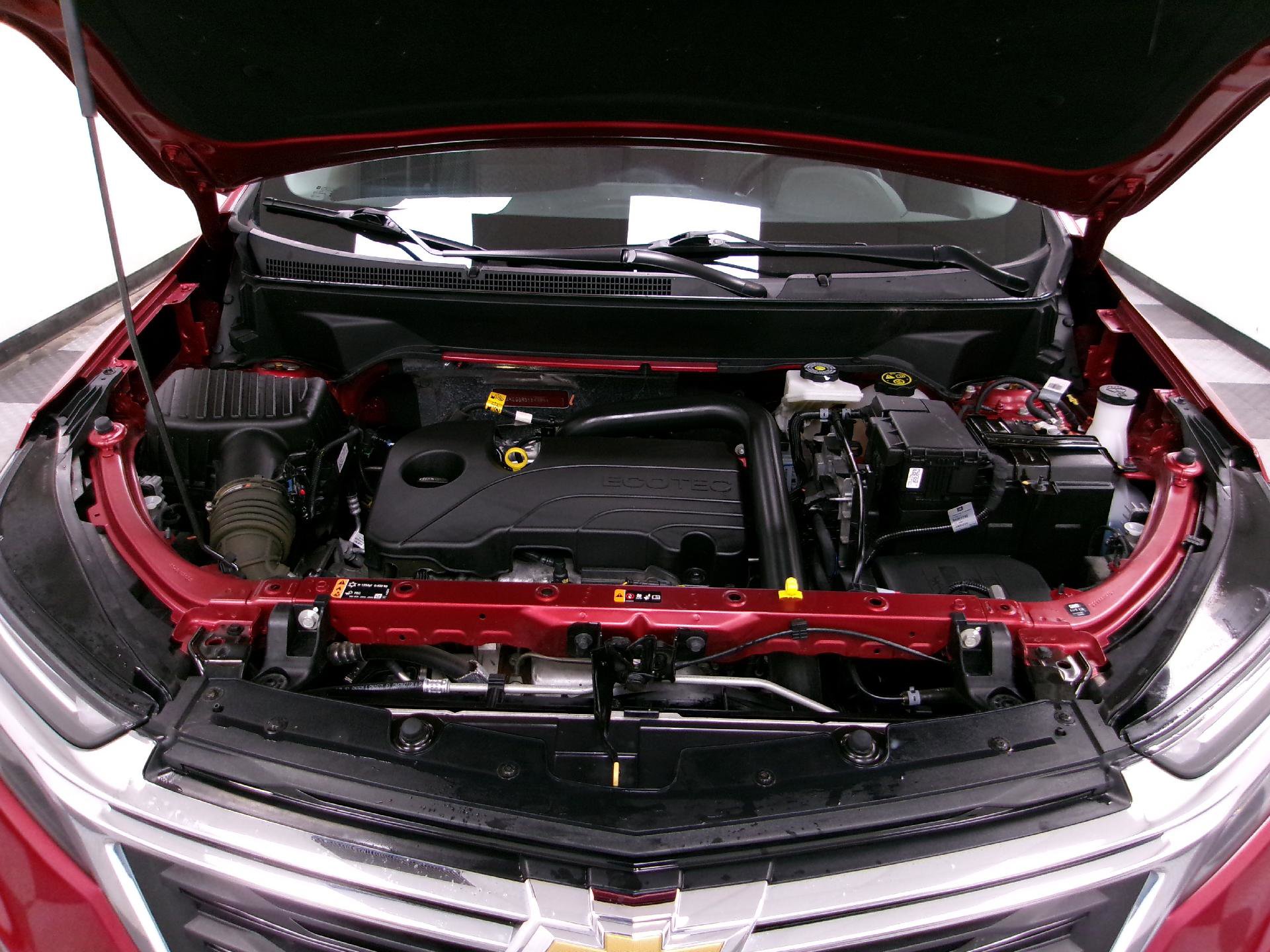 Used 2024 Chevrolet Equinox LT w/ LPO, Floor Liner Package FWD image 17
