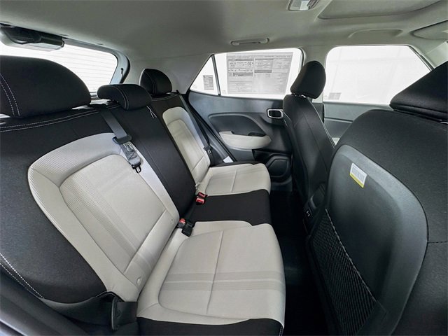 New 2025 Hyundai Venue SEL image 25