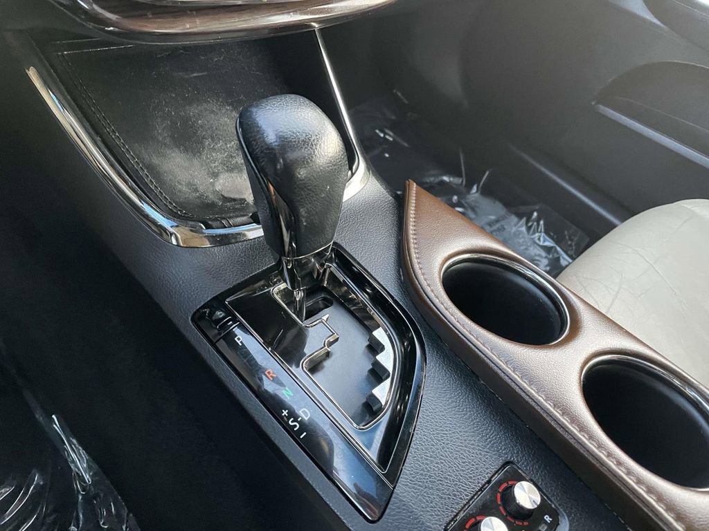 Used 2015 Toyota Avalon XLE Premium image 44