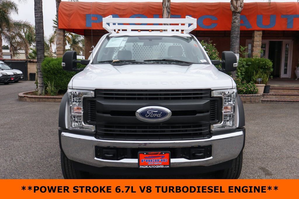 Used 2019 Ford F550 2WD Regular Cab Super Duty image 3