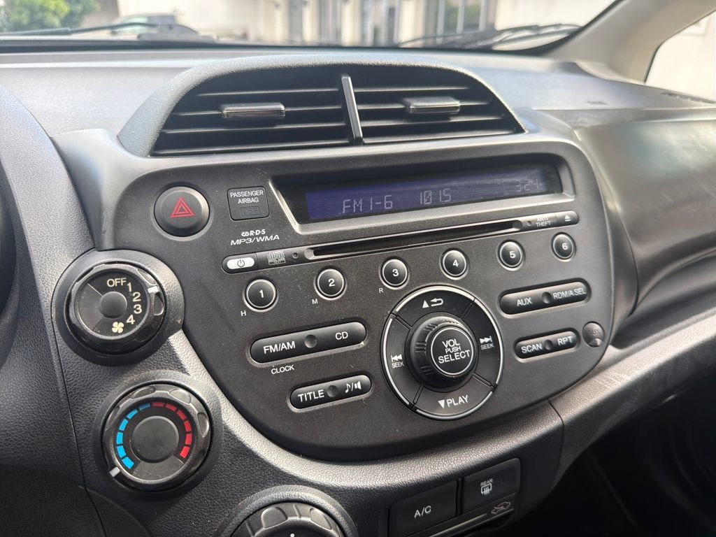 Used 2013 Honda Fit Sport image 13