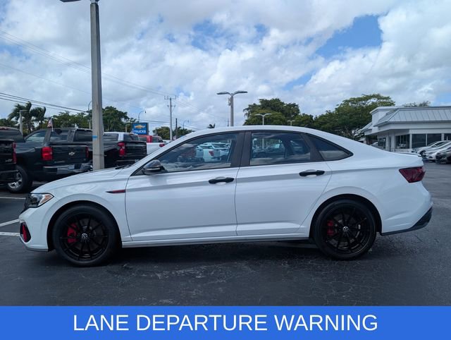 Used 2024 Volkswagen Jetta GLI 40th Anniversary Edition FWD image 4