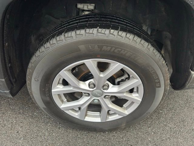 Used 2022 Jeep Grand Cherokee L Limited image 9