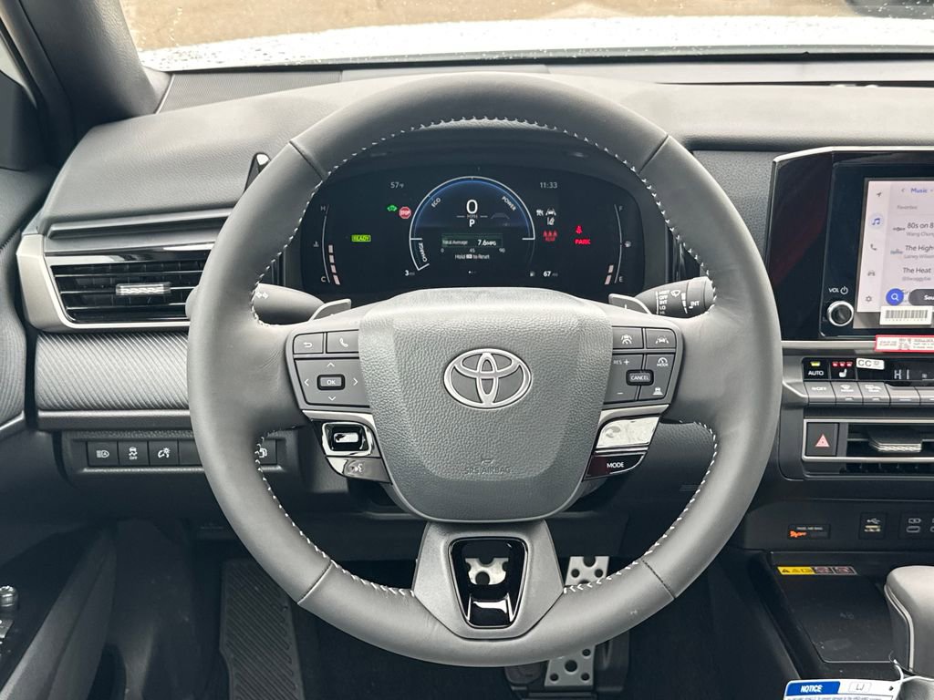 New 2026 Toyota Camry Hybrid AWD/4WD image 12
