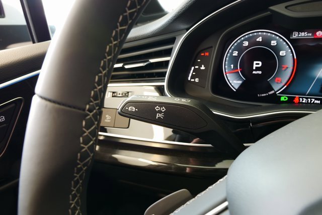 New 2025 Audi Q7 3.0T Premium Plus image 32