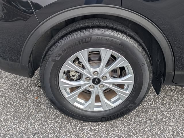 Certified 2023 Ford Escape Active FWD image 11
