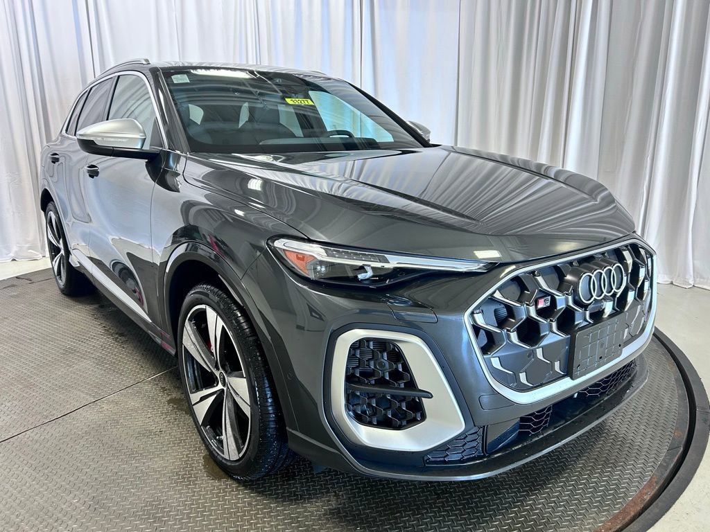 New 2026 Audi SQ5 Premium Plus image 23