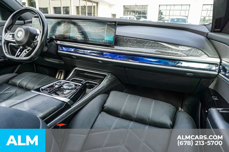 Used 2024 BMW 740i xDrive AWD/4WD image 23