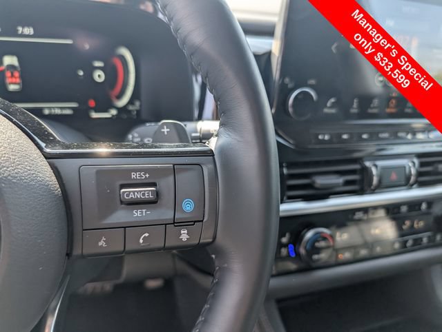 Used 2023 Nissan Pathfinder Platinum w/ Lighting Package (N93) AWD/4WD image 19